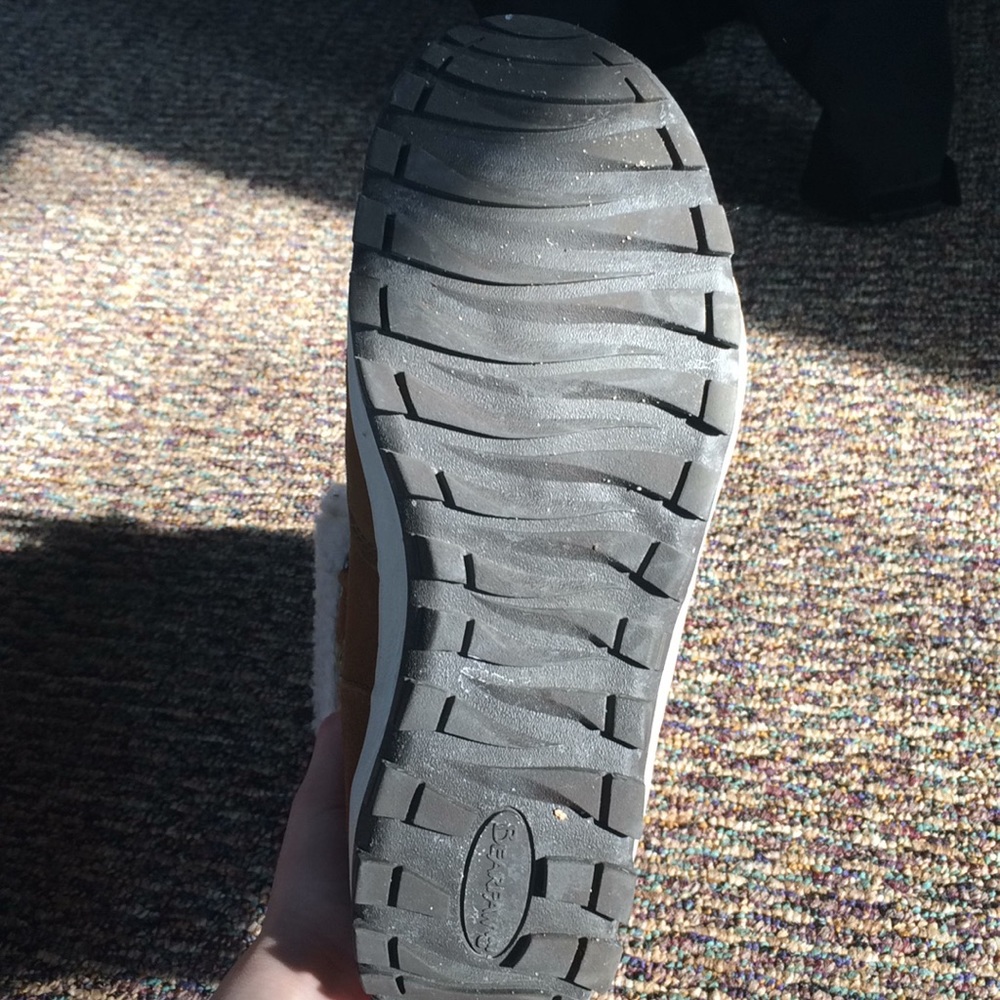 Snow boots! - Picture 2 of 5